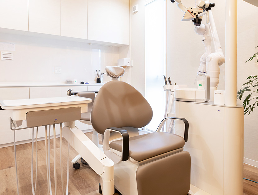 サージカルガイド（ステント）を使用した正確な治療