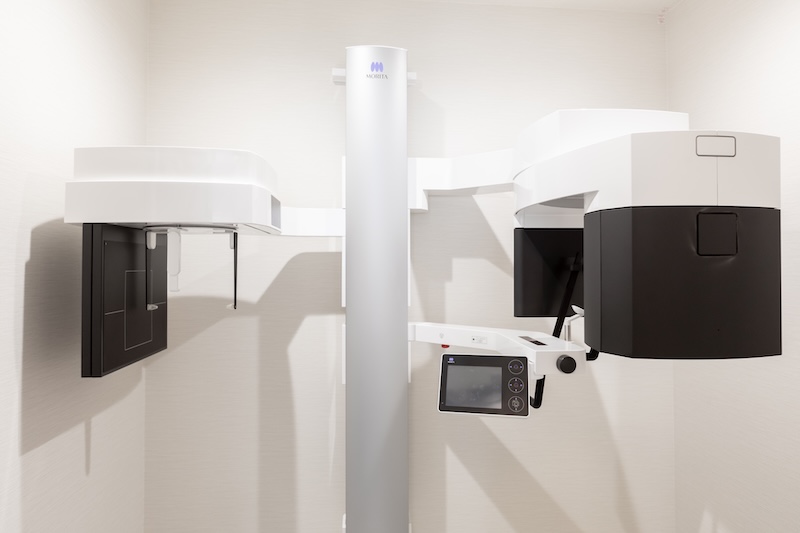 精密な治療のために、歯科用CTを使用